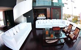 Demetria Hotel